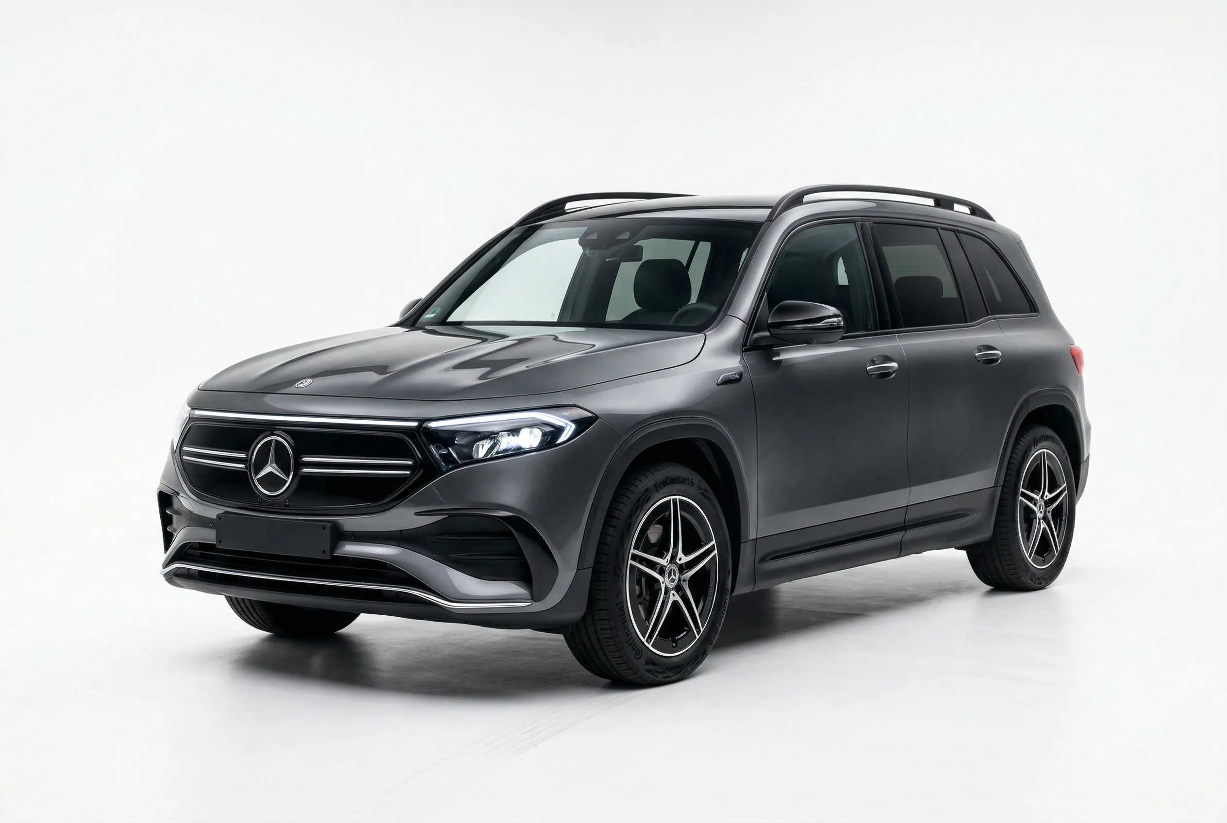 מרצדס EQB - Mercedes EQB